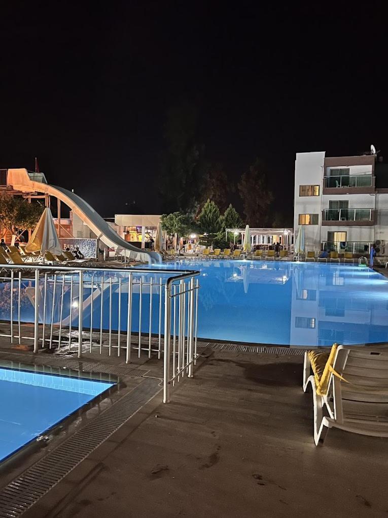 Omorfi Garden Resort Kemer Ngoại thất bức ảnh